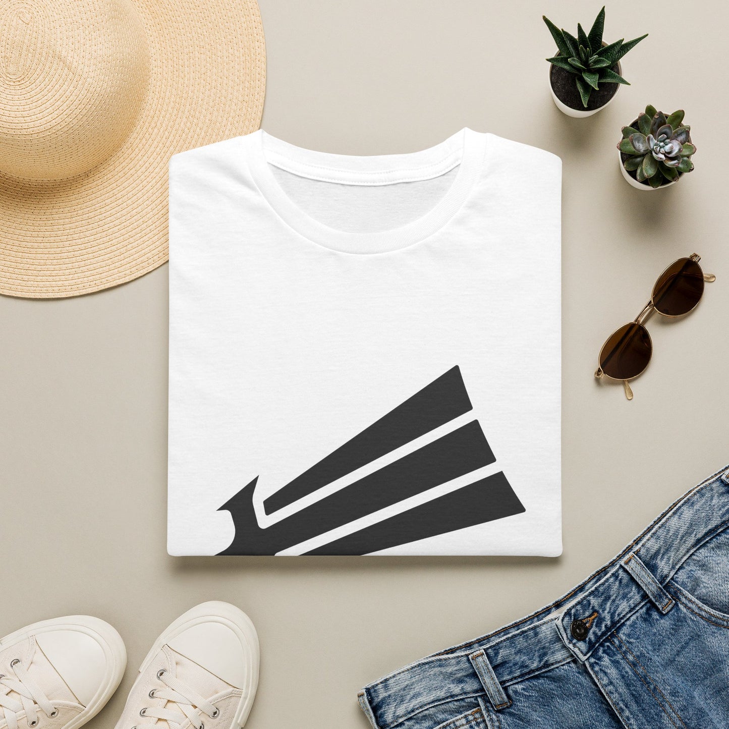 Logo tee